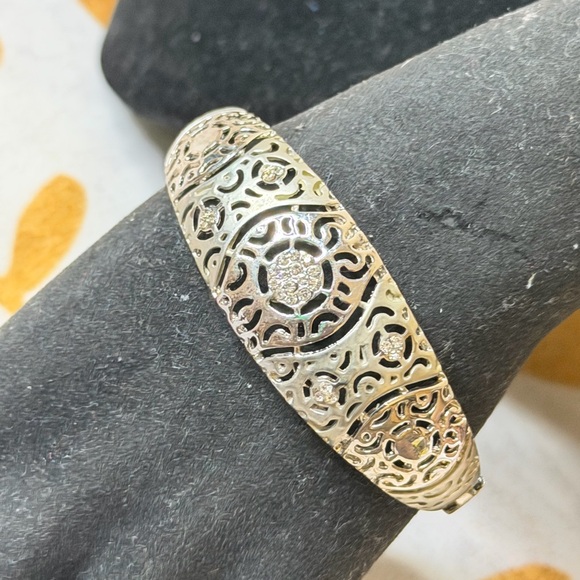 Silver Filigree Bracelet - Picture 3 of 10